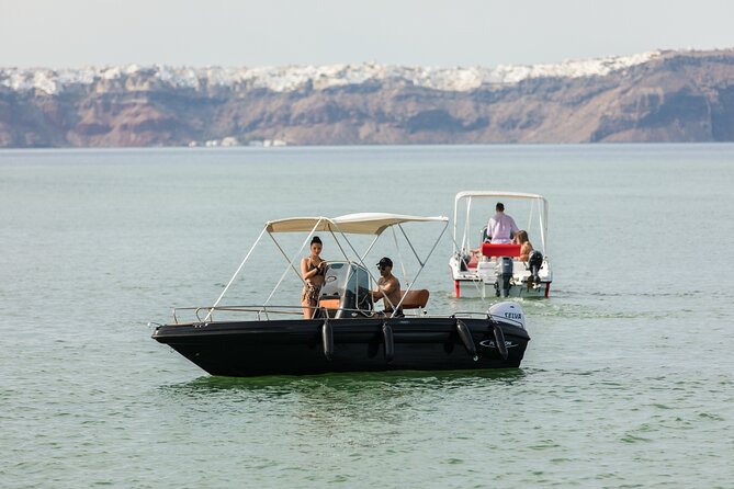 Boat Rental in Santorini License Free - What To Expect