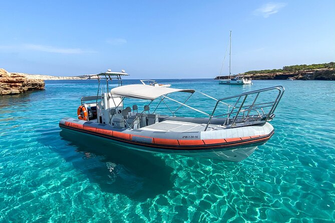 Boat Rental TEMPEST CAPELLI 900 Ibiza - Common Questions