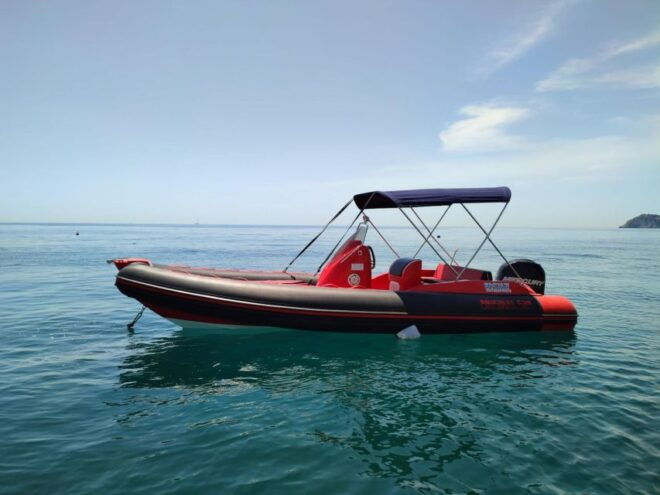Boat Rental With License in Letojanni - Boat Amenities and Safety