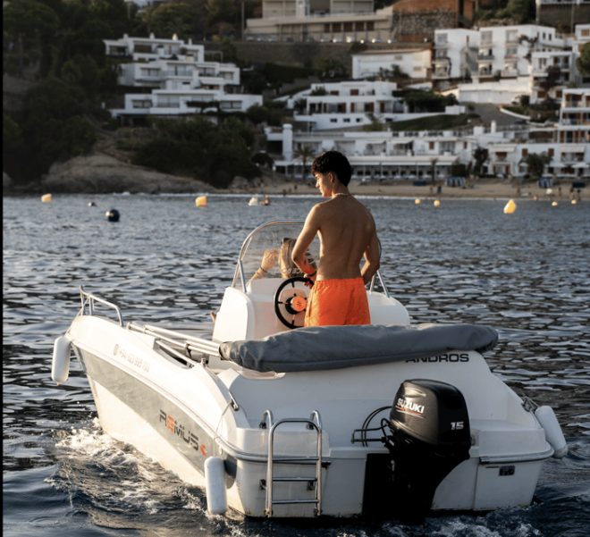 Boat Rental Without License in Roses - Frequently Asked Questions