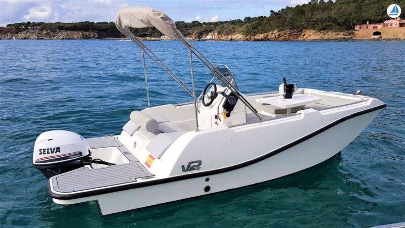 Boat rental without license in Torrevieja - What Is the Boat Rental Experience Like?