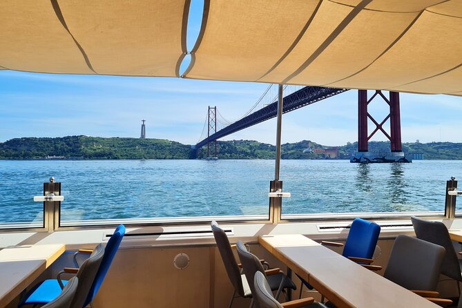 Boat Ride in Tagus River - Common Questions
