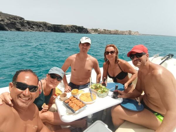 Boat Snorkeling Tour With Drinks and Snacks - Important Details