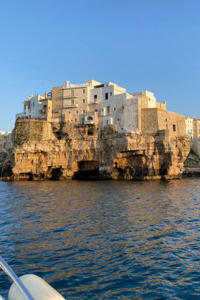 Boat Tour Among Caves and Aperitif - Visit the Caves