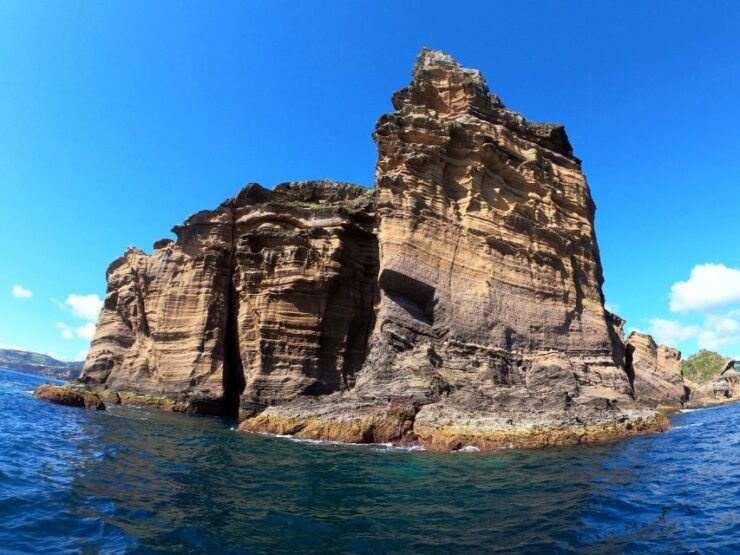 Boat Tour Around Vila Franca Do Campo Islet in Azores - Location Description