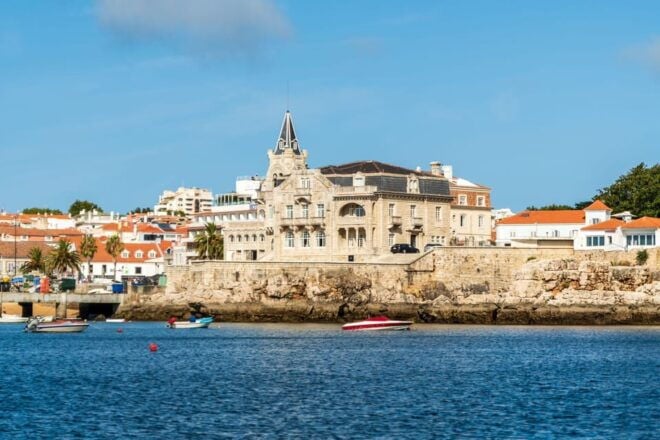 Boat Tour: Charming Cascais Coast to Lisbon Lighthouse - Preparation and Important Information