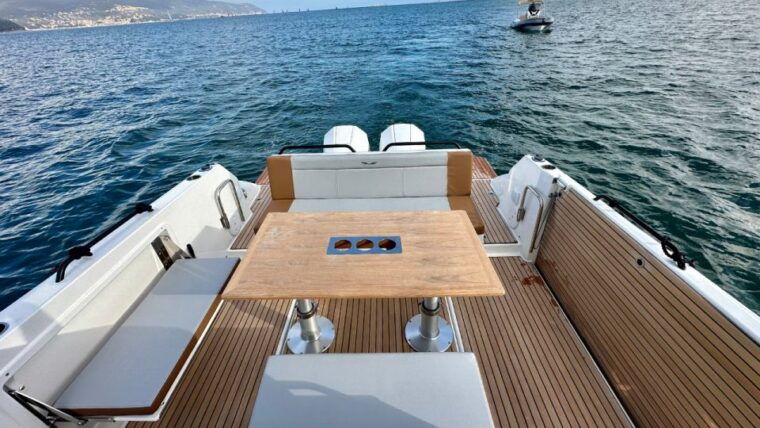 Boat Tour Cinque Terre and Portovenere - Comfort and Onboard Amenities