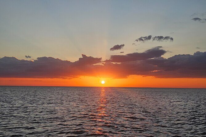 Boat Tour For Sunset Cruise And Sunset Bridge Tour - Good To Know