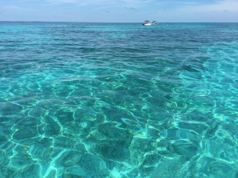 Boat tour from Avola to Portopalo with visit of Marzamemi - Sicilian Aperitif