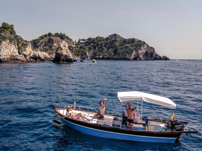 BOAT TOUR FROM TAORMINA & SNORKELING HALF-DAY - Itinerary and Stops