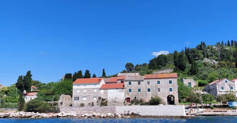 Boat tour from Zadar: Preko  Hidden Bay  Oljak - The Sum Up