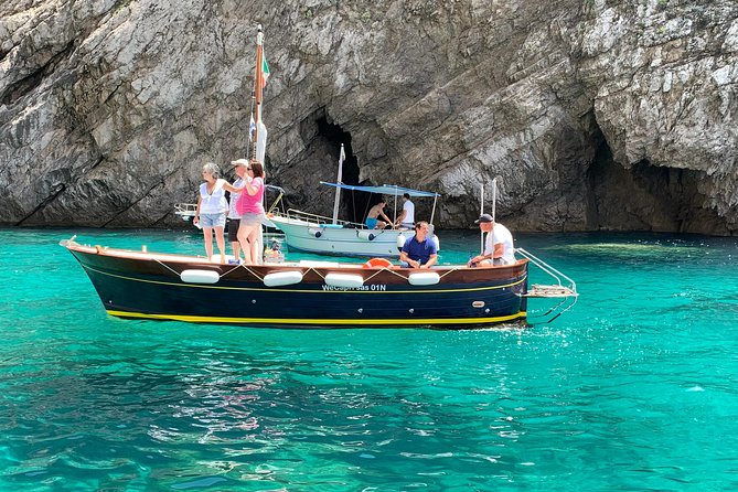 Boat Tour in Capri Italy - Tour Inclusions