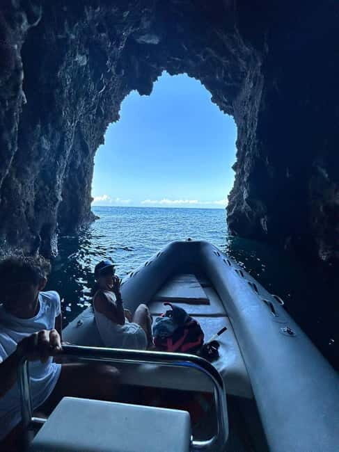 Boat Tour: Island hopping by dinghy with cave visits and snorkeling - Good To Know