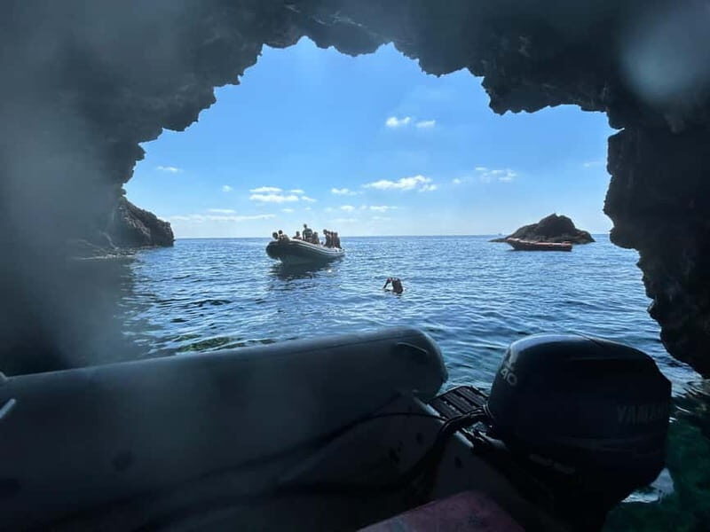 Boat Tour: Island hopping by dinghy with cave visits and snorkeling - Practical Considerations