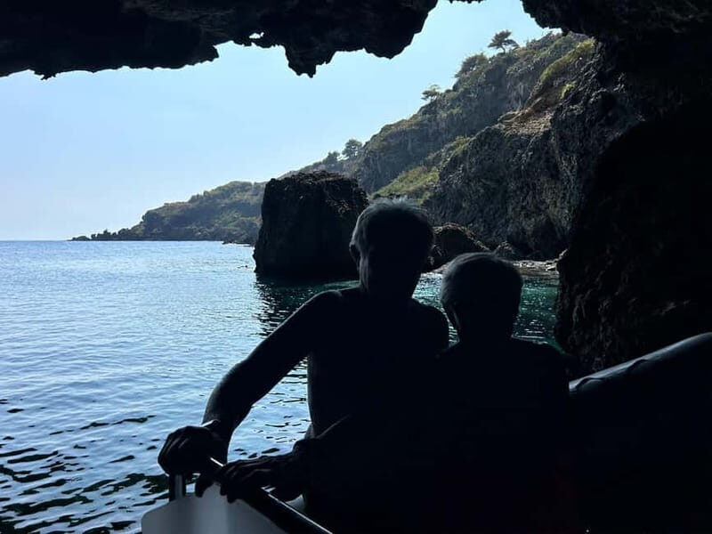 Boat Tour: Island hopping by dinghy with cave visits and snorkeling - Who Will Love This Experience?
