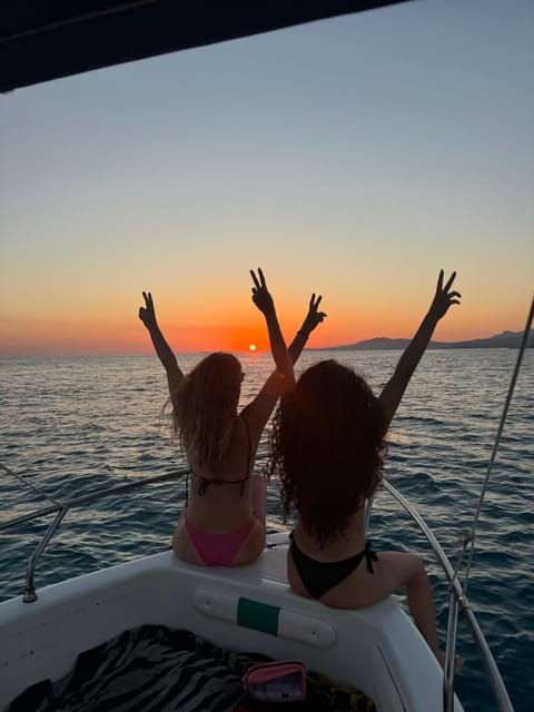 Boat Tour of 3 Hours: Fallen Stones, White Cape, Torre Salsa! - Itinerary Highlights