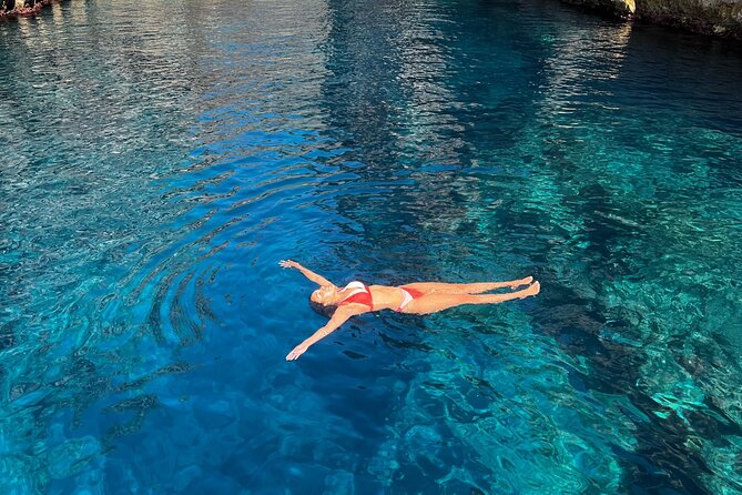 Boat Tour of Capri - Traveler Photos