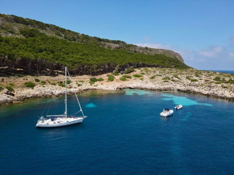 Boat Tour of Favignana and Levanzo From Trapani - Frequently Asked Questions