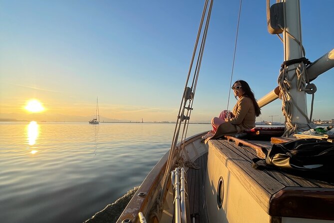 Boat Tour of the Devils Saddle With Swimming and Aperitif Stops - Boat Tour Experience