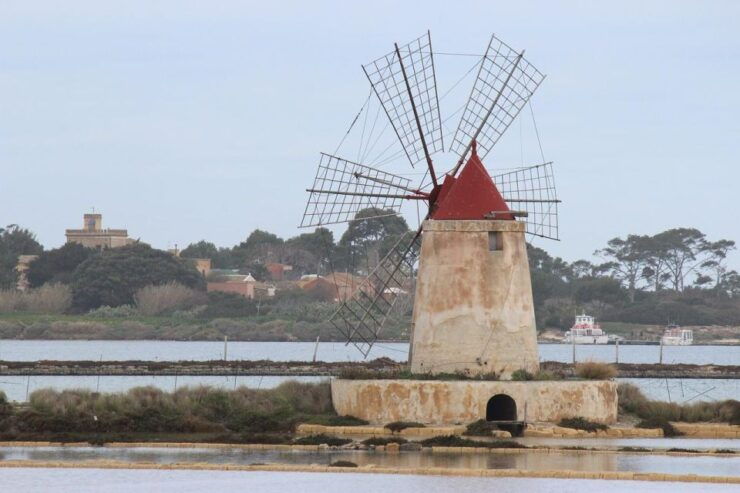 Boat Tour of the Stagnone of Marsala With Lunch on Board - Tour Highlights