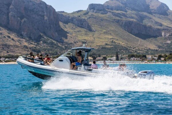 Boat Tour Taormina Isola Bella Giardini Naxos 8 Hours - Stops