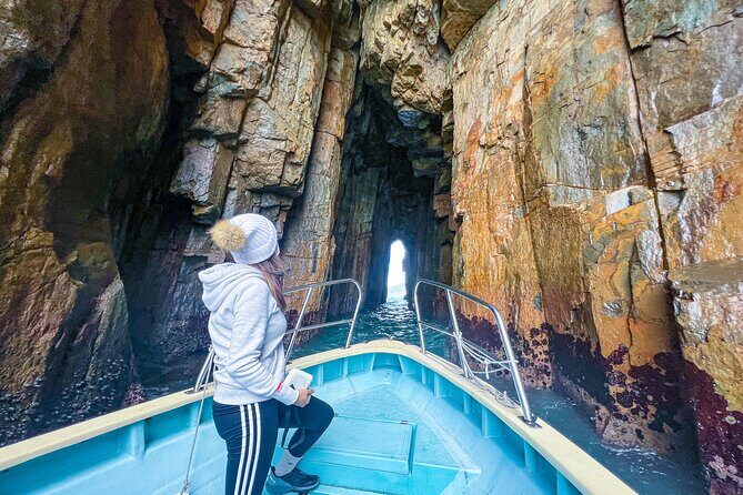 Boat Tour Through Four Sea Arches in Sai Kung, Hong Kong Geopark - Good To Know