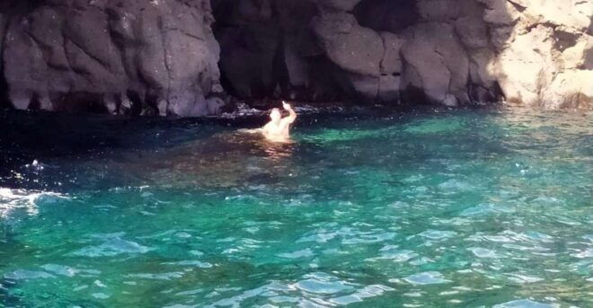 Boat Tour to the Ulysses Caves With Swimming Guide - Highlights