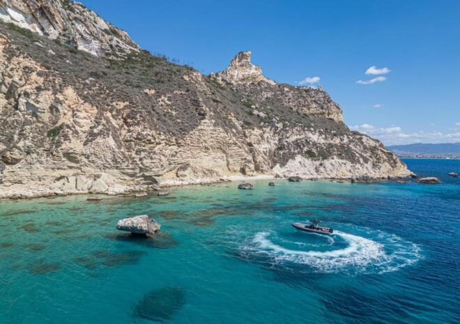 Boat Tours With Skipper - Participant Requirements and Restrictions