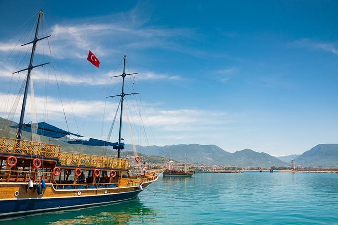 Boat Trip 12 Islands With Lunch - Mobile Ticket