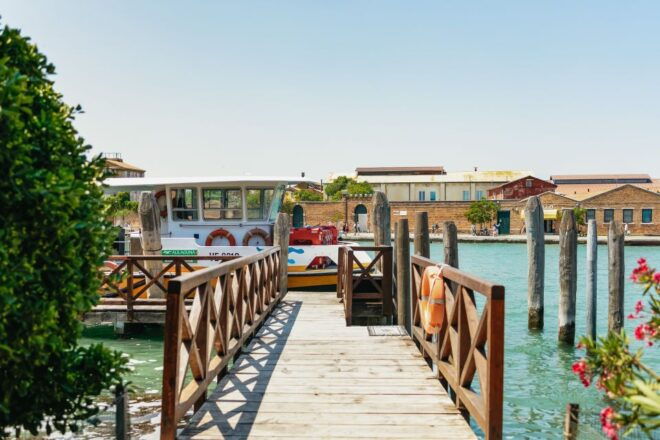 Boat Trip: Glimpse of Murano, Torcello & Burano Islands - Helpful Reviews