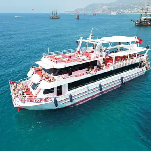 Boat Trip in Alanya With Unlimited Soft Drinks and Lunch - Experience Highlights