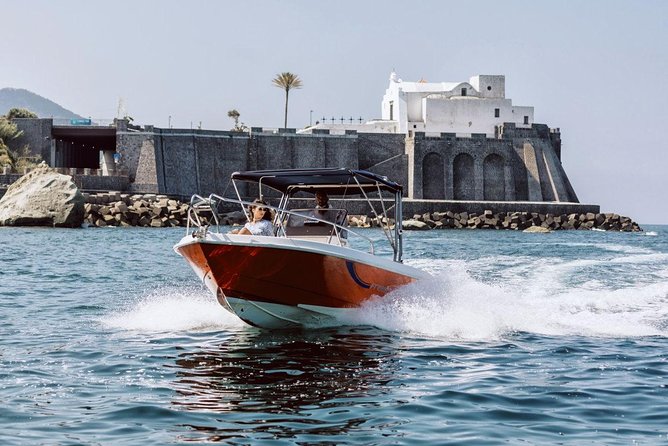 Boat Trip on the Island of Ischia Terminal Boat 21 - Background