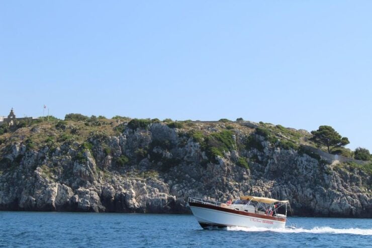 Boat Trip to Santa Cesarea Terme From Castro - Activity Details