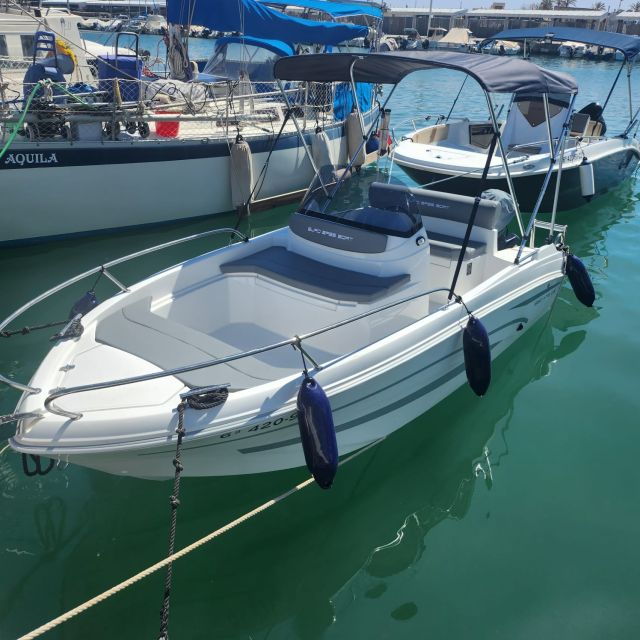 Boat Without Licence, Fuel Included - Inclusions and Additional Options