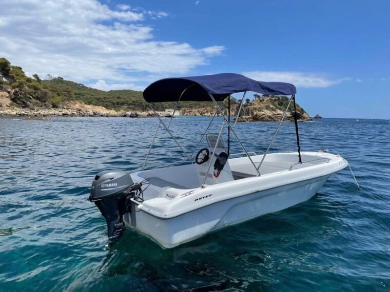 Boat Without License for Rent in Málaga Capital, Playa Del Palo - Boat Rental Process