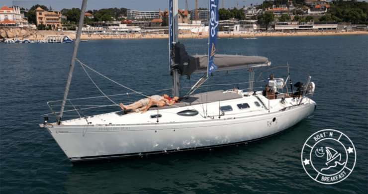 Boat'n Breakfast Private Sailing Tour - Itinerary and Experience