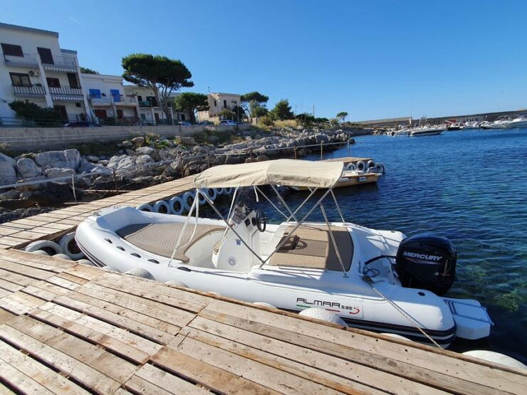 Boats and Speed Boats Rental - Half Day (9:00-13:30) - Pricing Information