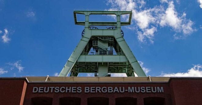 Bochum: Guided Walking Tour With A Professional Guide - Historical and Cultural Sites