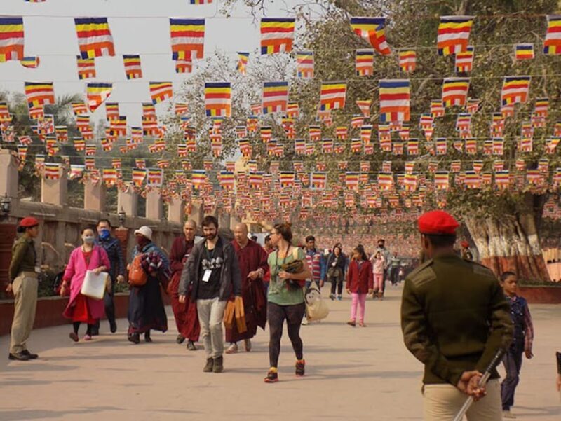 Bodhgaya day trip - Transportation and Group Size