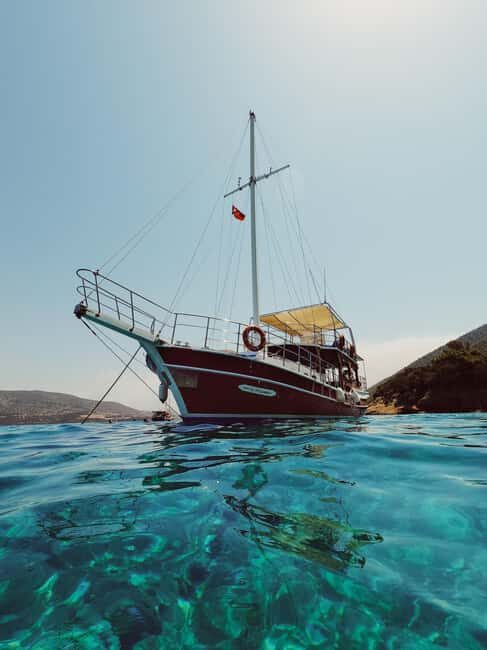 Bodrum: All-day Private Boat Cruise with Lunch - Experience Breakdown: What to Expect on Your Bodrum Boat Tour
