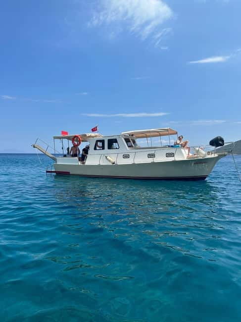 Bodrum Bays Private Boat tour with swimming stops - Authentic Moments & Reviewer Insights