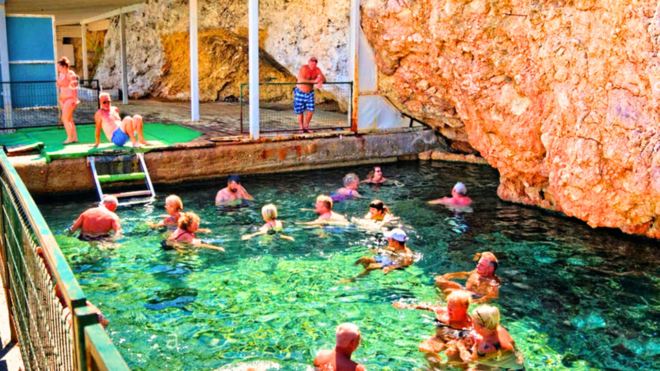 Bodrum Black Island Boat Trip - Available Amenities