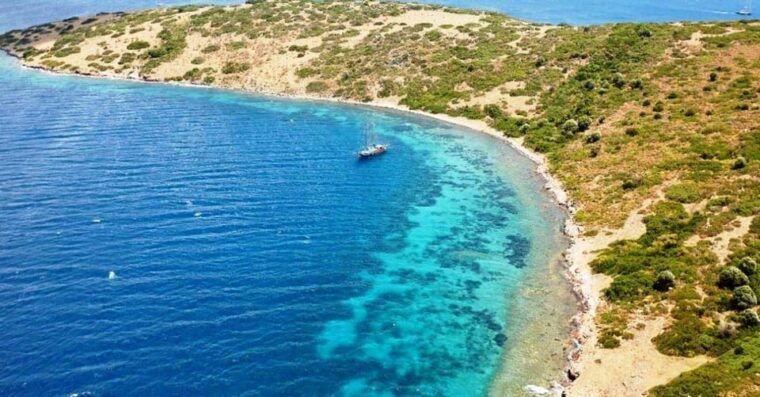 Bodrum Boat Tour with Lunch: Beaches and Islands - Detailed Breakdown of the Itinerary