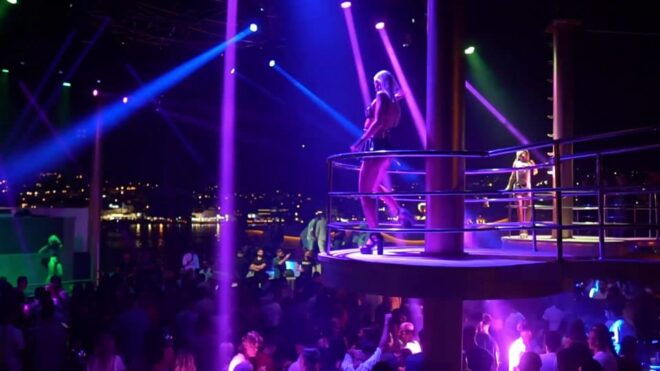 Bodrum: Club Catamaran Entry Ticket - Schedule of Events