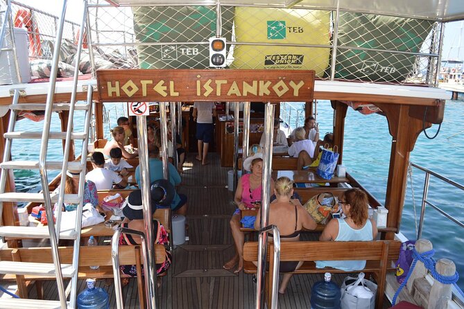 Bodrum Daily Boat Trip Black Island - Location and Description