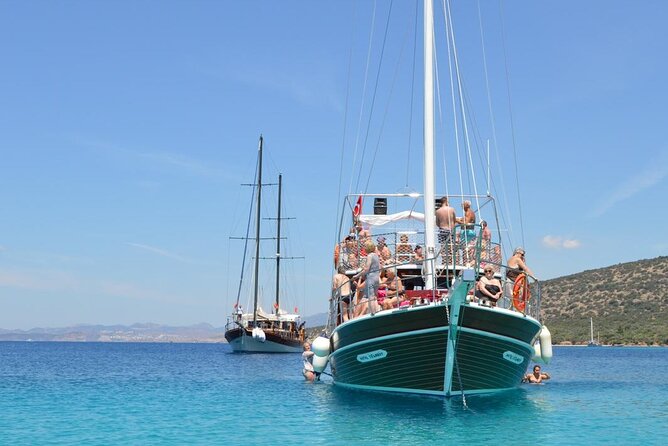 Bodrum Daily Boat Trip Black Island - Traveler Capacity and Policies