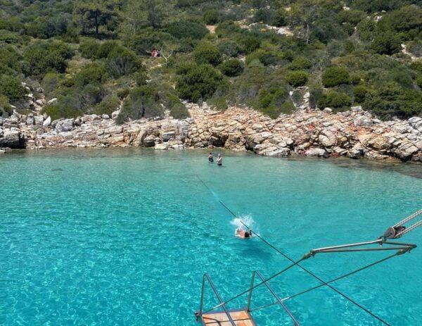 Bodrum: Orak Island Boat Trip With Lunch & Optional Transfer - Exploring Bodrums Attractions