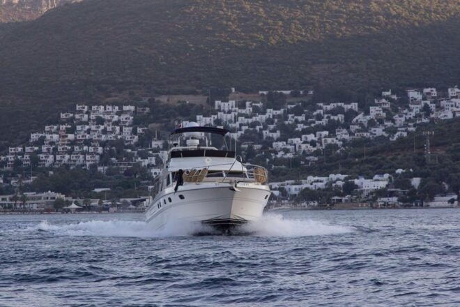 Bodrum: Private Motoryacht Tour With Swimming Stops & Lunch - Onboard Experience