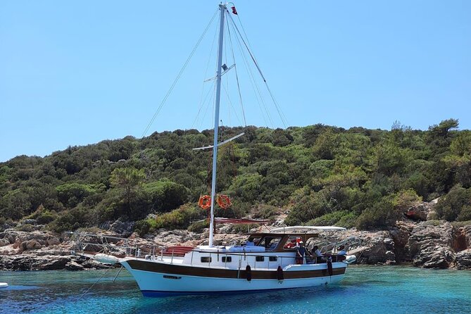 Bodrum Sunset Private Boat Tour + 1 Glass Free Champagne - Additional Costs