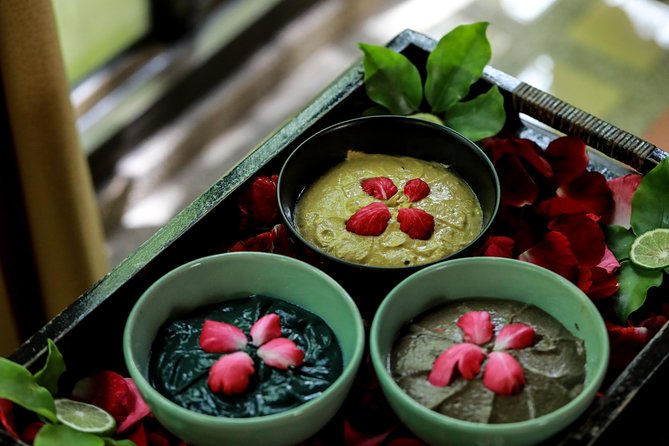 Body Glow Package 120 Mins (Body Scrub & Aroma Massage) - Enjoy a Refreshing Snack and Herbal Tea